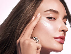 Lierac Glow Fresh The Radiance Plumping Cream Ενυδατική Κρέμα για Κανονικές έως Ξηρές Επιδερμίδες, 50ml