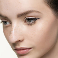 KORRES BLACK VOLCANIC MINERALS Μολύβι Kohl Mineral 01 Μαύρο