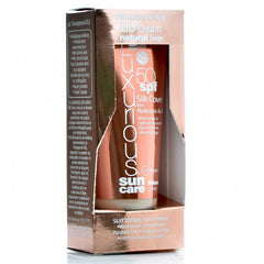 Intermed Luxurious Sun Silk Cover Face Cream Natural Beige SPF 50 Αντιηλιακή Κρέμα Προσώπου για Ανάπλαση με Χρώμα 75 ml. Καινοτόμα, έγχρωμη αντιηλιακή κρέμα προσώπου πολύ υψηλής προστασίας και ταυτόχρονης ανάπλασης, με ήπια καλυπτική δράση.