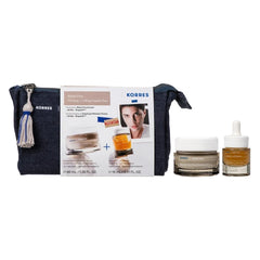 Korres Promo Μαύρη Πεύκη 4D Κρέμα Ημέρας για Σύσφιξη & Lifting, 40ml & Δώρο Serum Προσώπου για Σύσφιξη & Lifting, 15ml, 1σετ