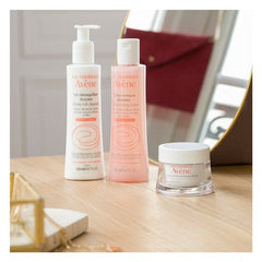 Eau Thermale Avène - Γαλάκτωμα Nτεμακιγιάζ 200ml