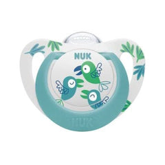 Nuk Star Ορθοδοντική Πιπίλα Σιλικόνης & Θήκη 18-36m, 1τεμ (ΕΝΔΕΙΚΤΙΚΟ ΣΧΕΔΙΟ)